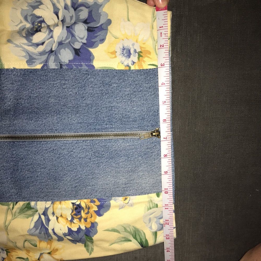 BNWT Urban Outfitters Renewal Denim Floral Skirt - Picture 8 of 8